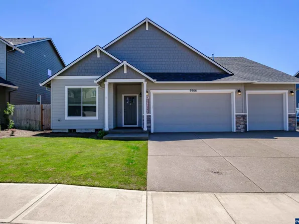 9966 Fox St, Aumsville, OR 97325