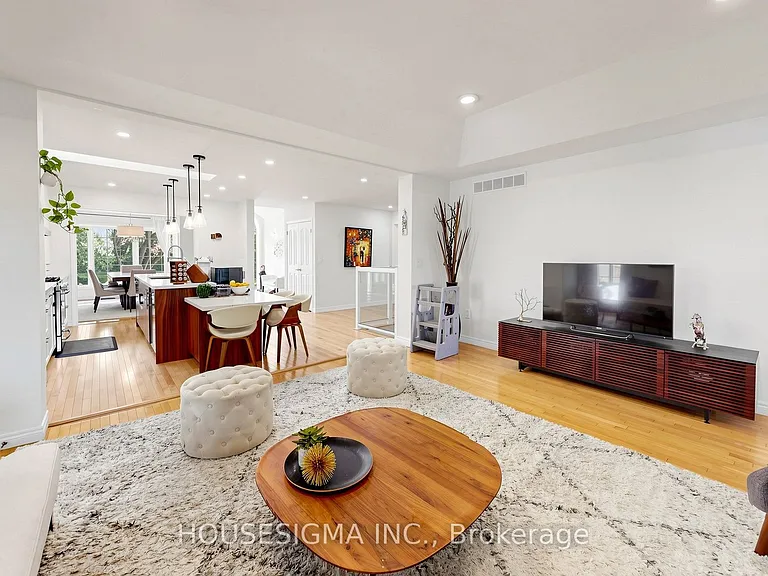 69 Holyrood Ave — Photo 5