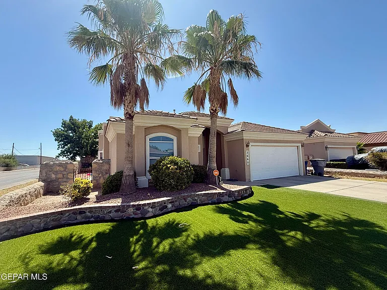 3660 Sammy Reece Pl — Photo 1