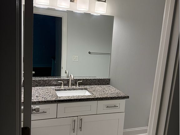 3rd image of 403 Dorchester Ct #109