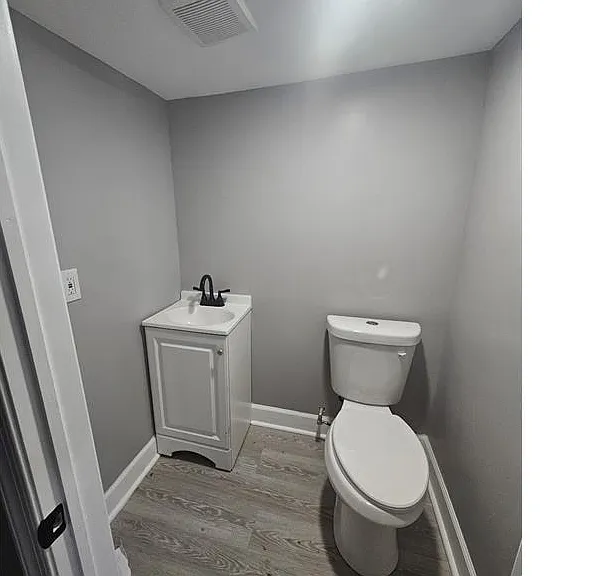 510 Radnor Ave — Photo 11