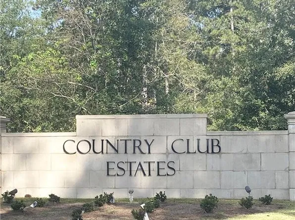 19142 Country Club Ln, Hammond, LA 70401