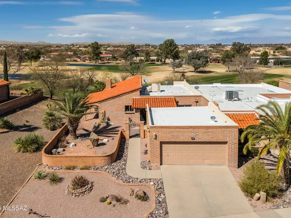 736 W Desert Hills Dr, Green Valley, AZ 85622