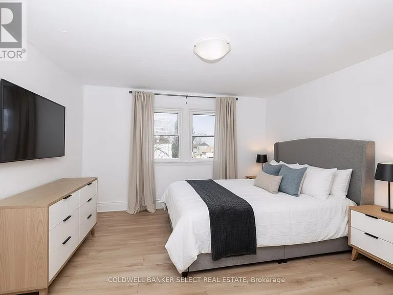 55 Frederick Ave — Photo 15