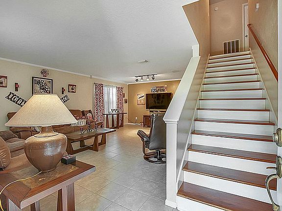 4th image of 22422 Willow Branch Ln
