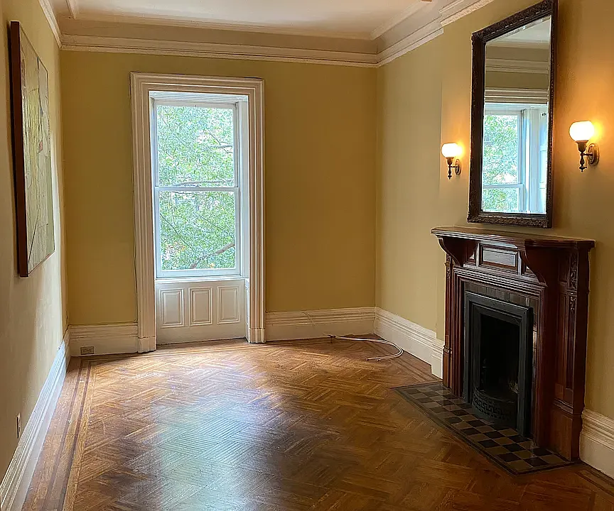 45 W 73rd St #3F