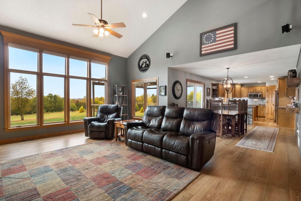 next background image