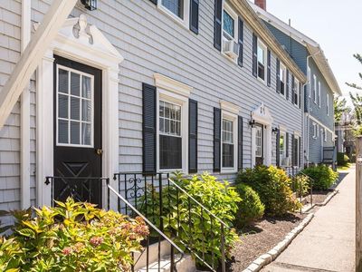 15 Lafayette St APT 7, Wakefield, MA, 01880