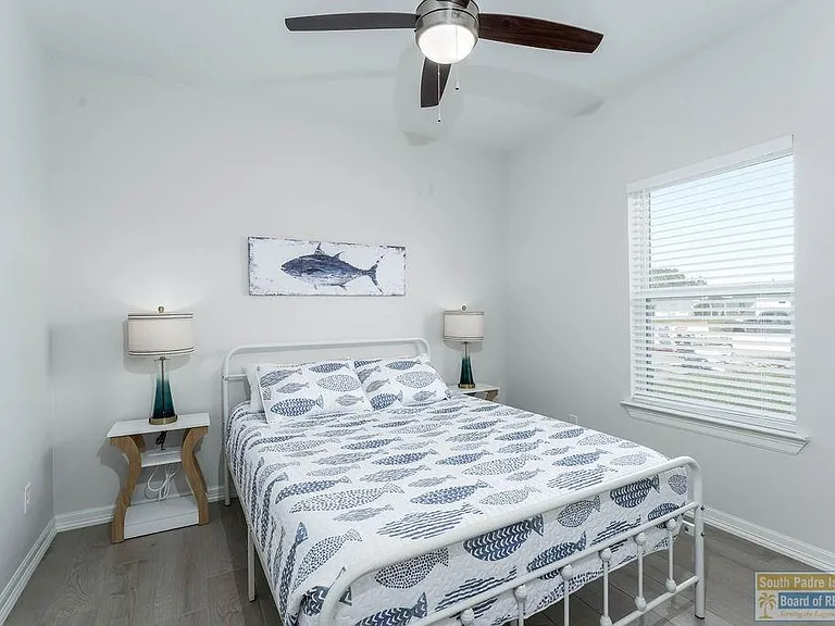 18 N Bay Hill Dr — Photo 20