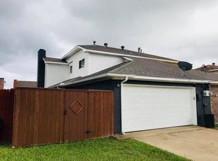 2417 Meadow Ln, Mesquite, TX 75150