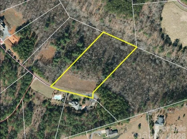 Hope Dr, Rutherfordton, NC 28139