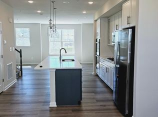 2550 Hopton Ln, Frederick, MD 21701