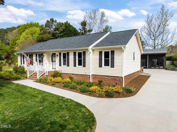 6016 Brass Lantern Ct, Raleigh, NC 27606