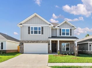 136 Albatross St, Cantonment, FL 32533