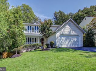 12480 Wendell Holmes Rd, Herndon, VA 20171