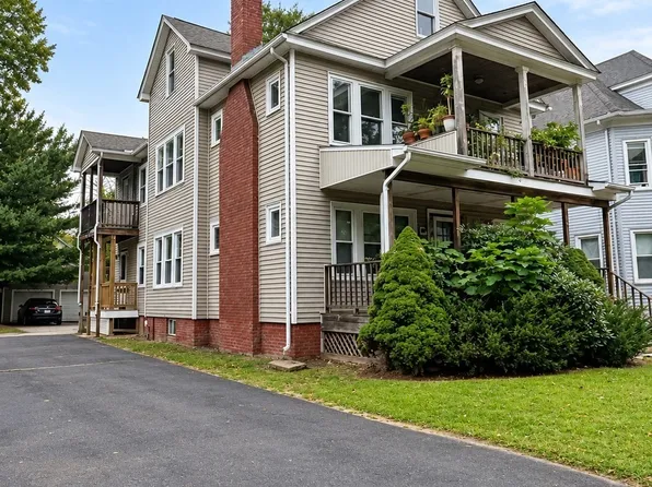 354-356 White St, Springfield, MA 01108
