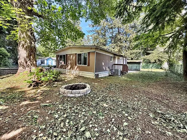 3985 NW Dyes Inlet Ln — Photo 25