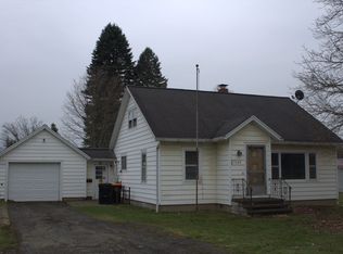 1249 N Center St, Corry, PA 16407