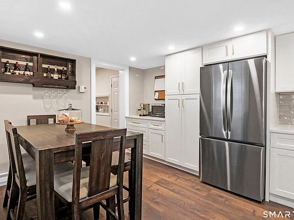 4th image of 1285 Hope Street #12