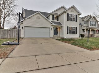 504 Buttercup Dr, Savoy, IL 61874