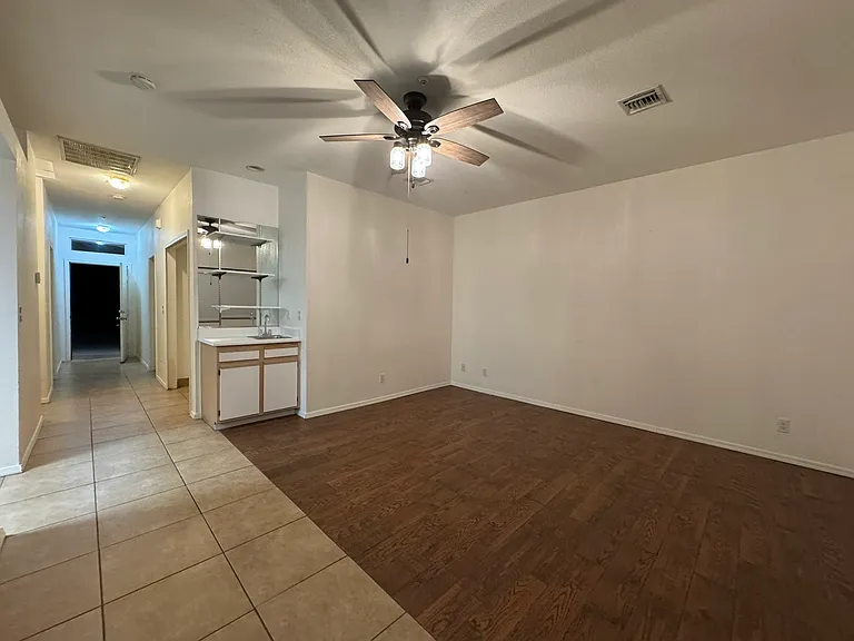317 Phyllis Dr #2 — Photo 19