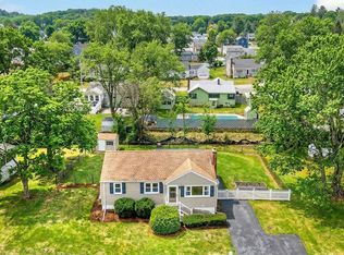 13 Carson Rd, Woburn, MA 01801