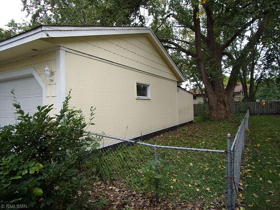 4th image of 7809 Colorado Ave N