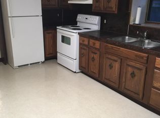 69 W Ridge St, Nesquehoning, PA 18240