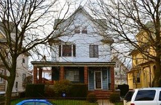 1st image of 1970 E 15th St