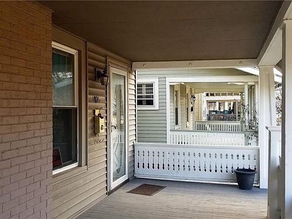 2nd image of 1026 Middle Ave