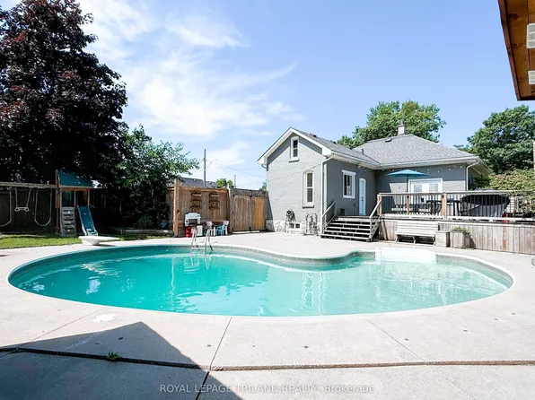 12 East Ave, Saint Thomas, ON N5R 3S8