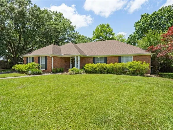 8449 Brittany Ct, Mobile, AL 36695