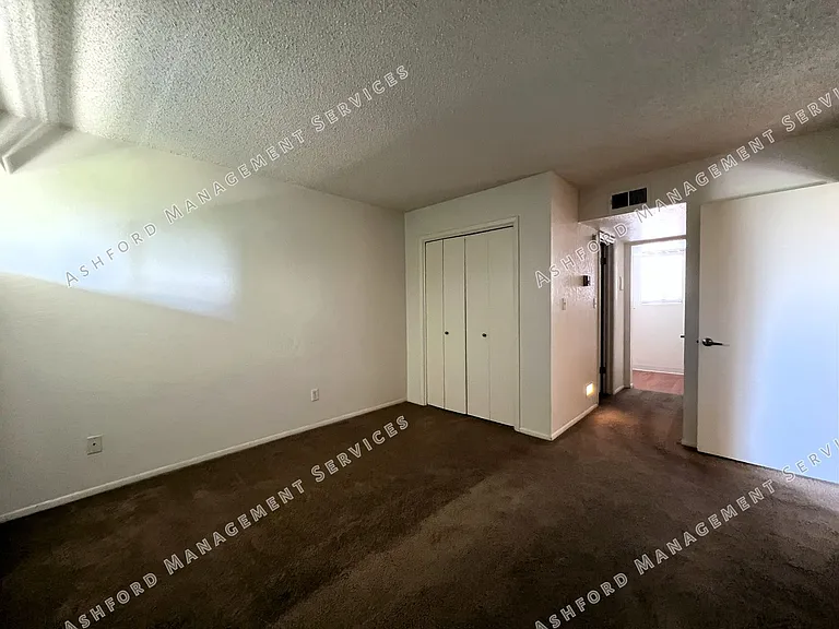 7141 N 16th St #227 — Photo 17