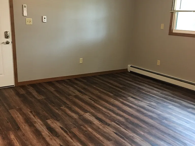 114 S Sheakley Ave #1 — Photo 10