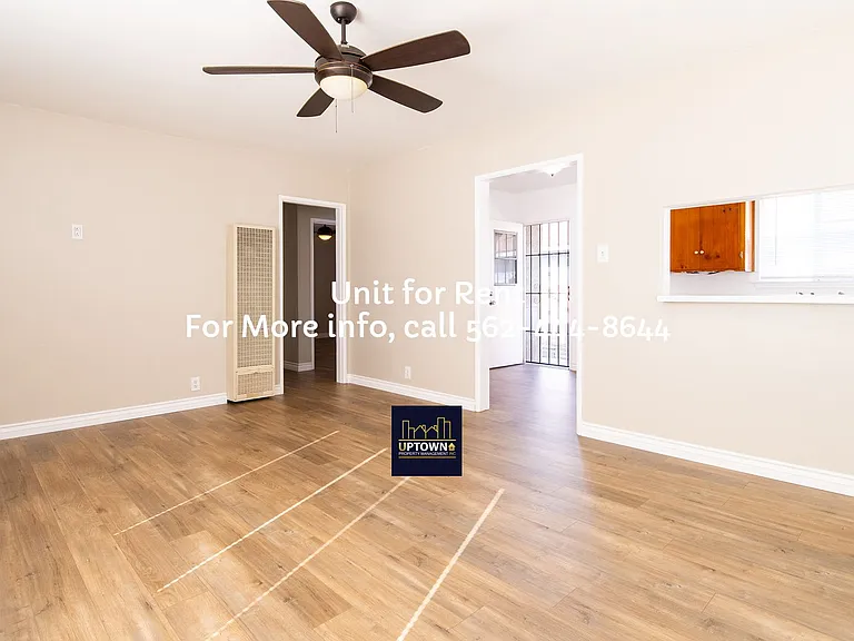11750 Downey Ave — Photo 4