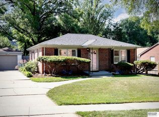 4721 Valley Rd, Lincoln, NE 68510