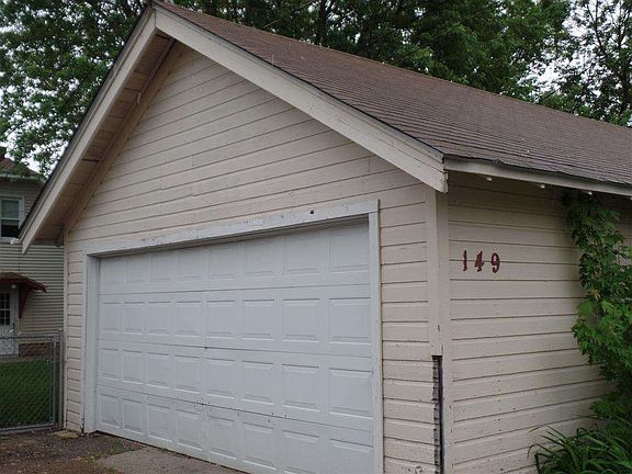 3rd image of 149 20th Ave N