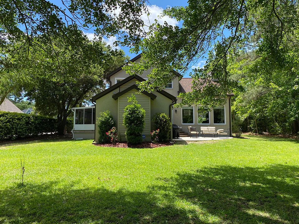2nd image of 512 N Shore Dr