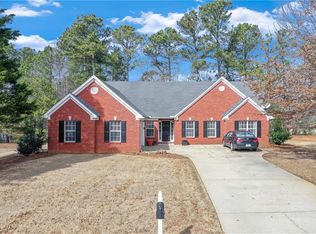 5402 Ohara Ln, Flowery Branch, GA 30542