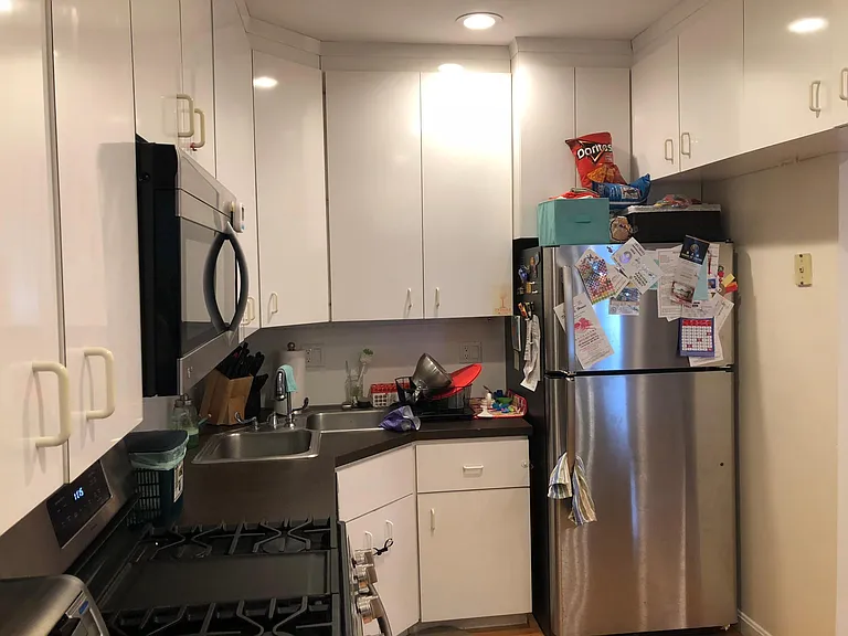 37 Sherman St #B — Photo 6