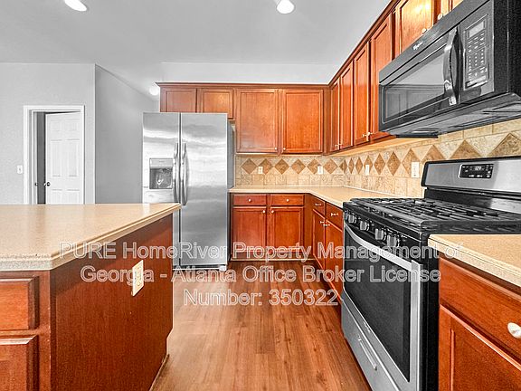 5th image of 1119 Silvergate Ln