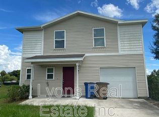 24 Illinois Rd, Lehigh Acres, FL 33936