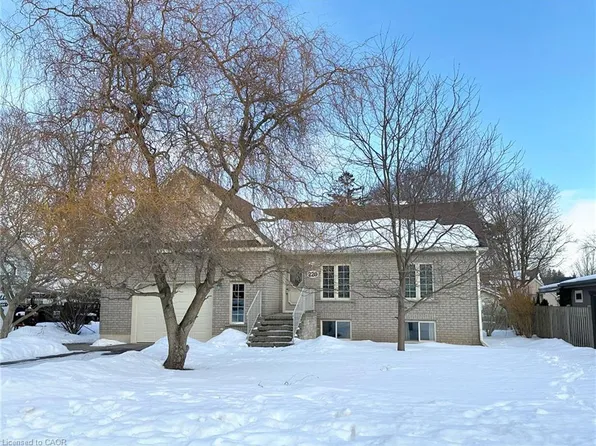 220 Regent Ave, Norfolk County, ON N0A 1N0