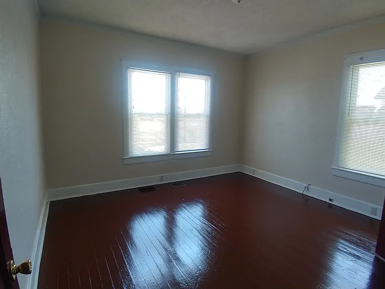 601 Oneal St — Photo 5