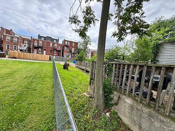 5th image of 2733 Shenandoah Ave