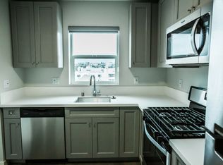 Grand View Apartments, Los Angeles, CA 90006