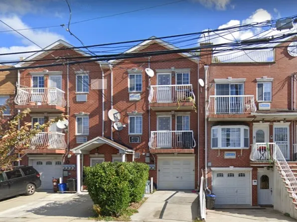 22-11 119th St #2, College Pt, NY 11356