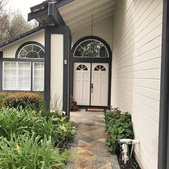 1305 Preston Pl — Photo 3
