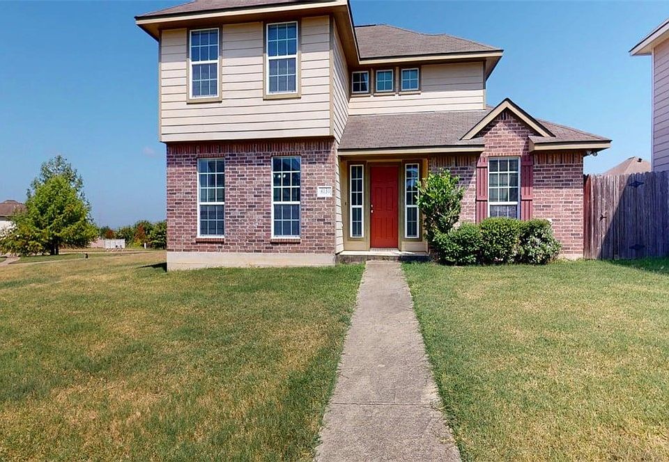 1st image of 4131 McFarland Dr