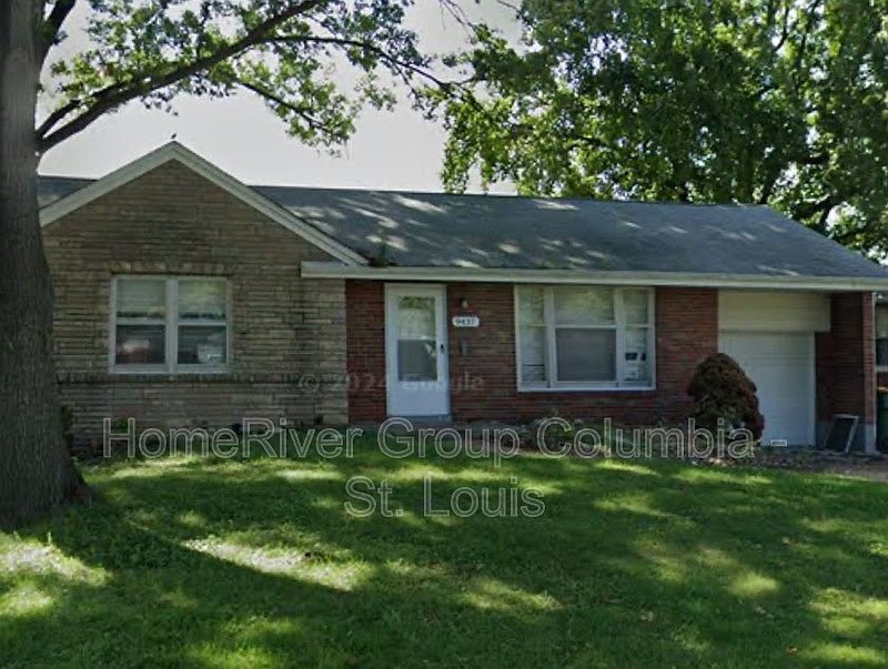 2nd image of 9437 Duenke Dr